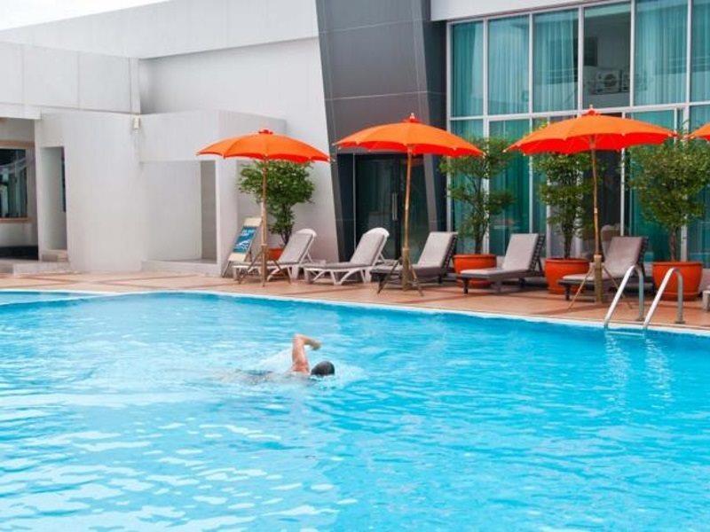 A2 Hotel Bangkok Exterior photo