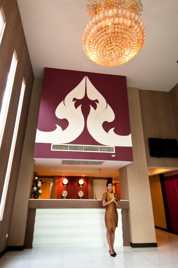 A2 Hotel Bangkok Exterior photo